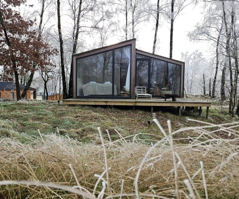 Accommodation in nature