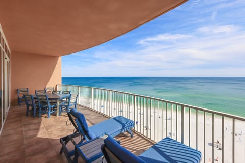 Condo, 3 Bedrooms | Outdoor dining