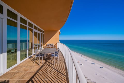 Condo, 3 Bedrooms | Outdoor dining