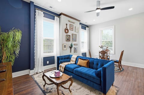 Condo, 1 Queen Bed, Kitchen (The Bavarian Inn 4) | Living area