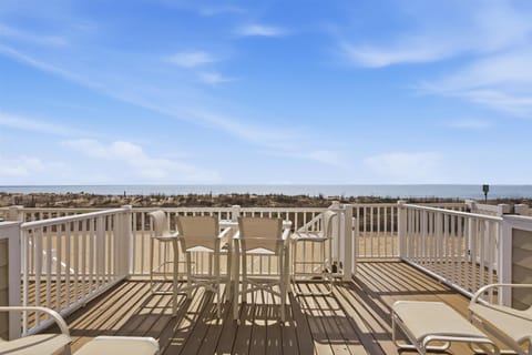 Welcome to Beach Walk II 13!