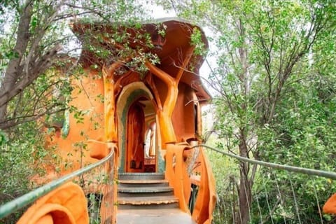 Romantic Tree House | Free WiFi