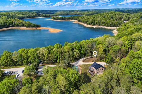 Close to the Water’s Edge | Quick Access to Boating, Fishing, and Days Full of Fun
