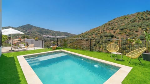 Villa Los Labrados Sayalonga by Ruralidays