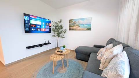 Cana Life Breeze - Blue Coral Residences C4-1 Living Room 