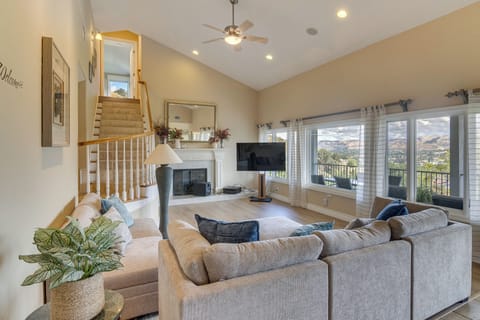 Simi Valley Vacation Rental | 2BR | 2BA | 2,500 Sq Ft