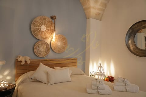 Apartment (2 Bedrooms) | 2 bedrooms, laptop workspace, iron/ironing board, cribs/infant beds