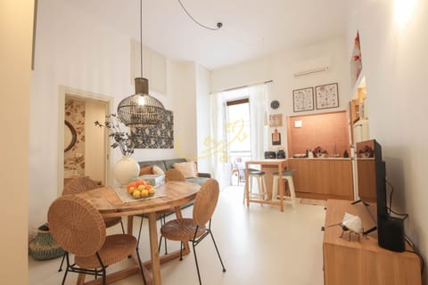 Apartment (1 Bedroom) | Living area