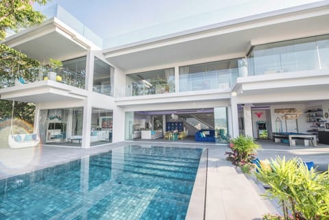 Panoramic view of Villa Enjoy
