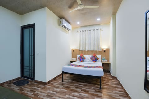 Classic Double Room | Desk, free WiFi