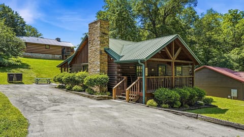 Smoky Mountains Cabin American Gem