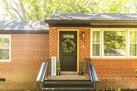 House | Exterior detail