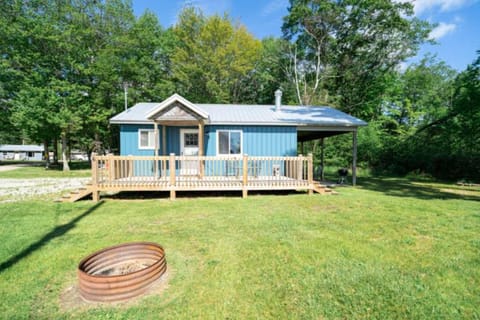 Exterior of Cabin #6 Front