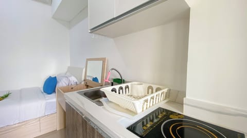 Standard Studio | Private kitchen | Electric kettle