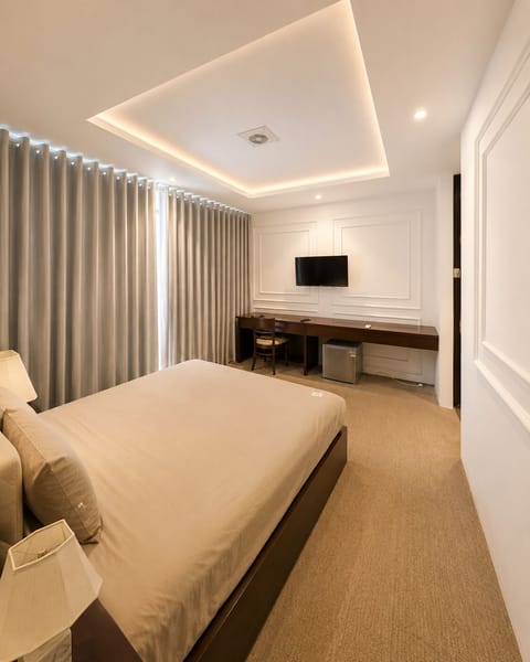 Basic Room, Balcony, City View | Desk, laptop workspace, free WiFi