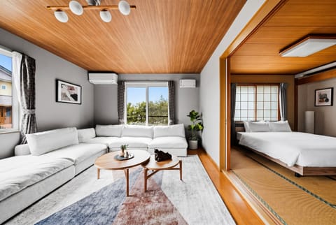 Apartment, Mountain View | Down comforters, desk, laptop workspace, iron/ironing board