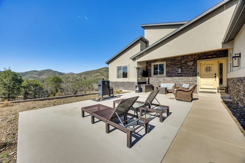 Cañon City Vacation Rental | 5BR | 2.5BA | 3,724 Sq Ft