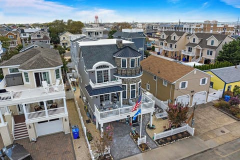 Beach Haven Vacation Rental | 6BR | 3.5BA | 1,500 Sq Ft