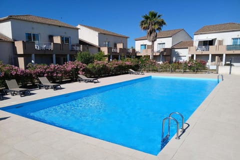 Holiday Home Swimming Pool
