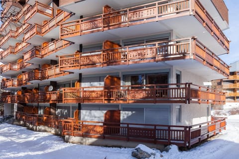 Holiday Home Exterior [winter]