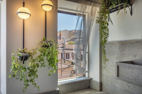 Deluxe Room, City View | Interior