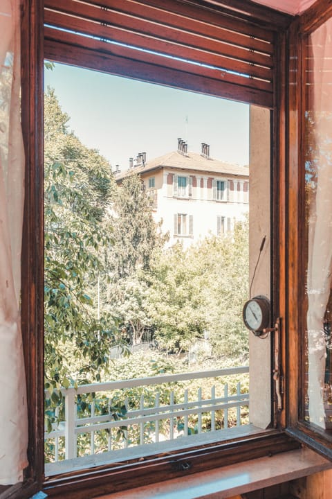 Apartment, Balcony, City View | Interior