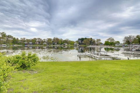 North Webster Vacation Rental | 2BR | 1BA | 894 Sq Ft