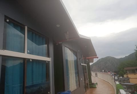 Family Double Room, Balcony, Mountain View | Property grounds