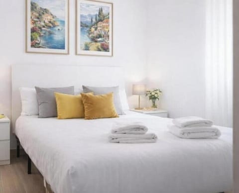 Comfort Apartment | Down comforters, individually decorated, individually furnished