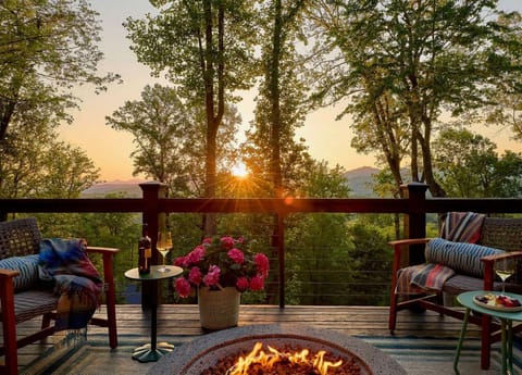 Welcome to Eastmoor Overlook!