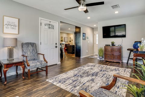 Arlington Vacation Rental | 3BR | 2BA | 1,295 Sq Ft