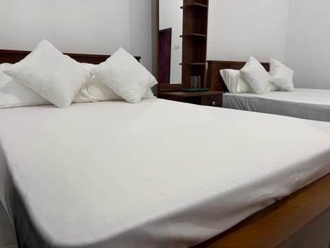 Family Quadruple Room | Soundproofing, free WiFi