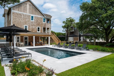 Only a 2-minute walk to the beach, your private oasis awaits 