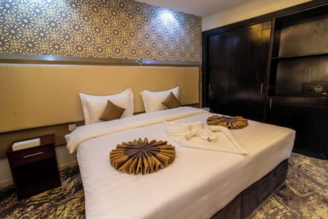 Double Room | Iron/ironing board, free WiFi
