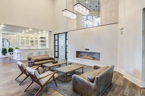 Apartment (0 Bedroom) | Interior