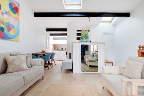 Apartment | Living area