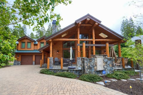 Front of the cabin