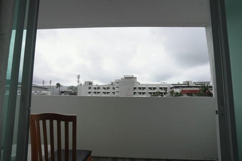Deluxe Double Room, Corner | WiFi (free), bed sheets