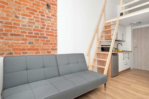 Unwind on the comfortable sofa that can be converted into double bed.
