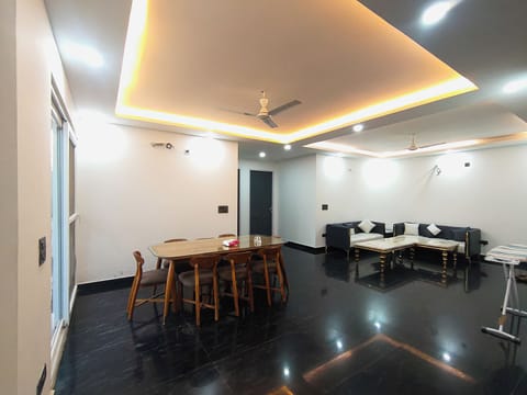 Deluxe Double Room | Interior