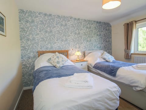 2 bedrooms, WiFi (free), individually decorated, individually furnished