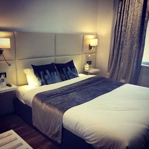 Standard Double Room | Desk, soundproofing, free cribs/infant beds, free WiFi