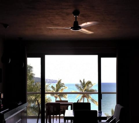 Suite | Interior
