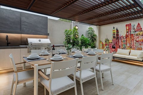 Full BBQ setup for nights you don`t want to go out
