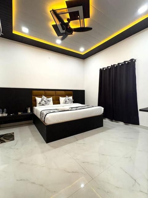 Basic Double or Twin Room | Free WiFi