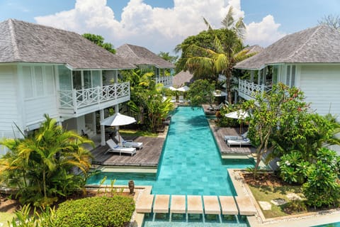 Family Villa, Pool View | Free WiFi