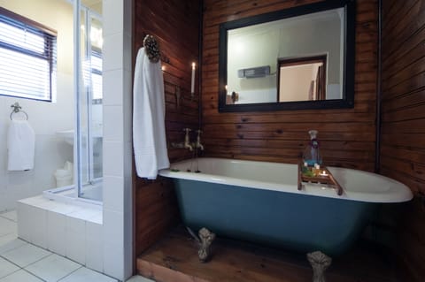 Superior | In-room safe, free WiFi