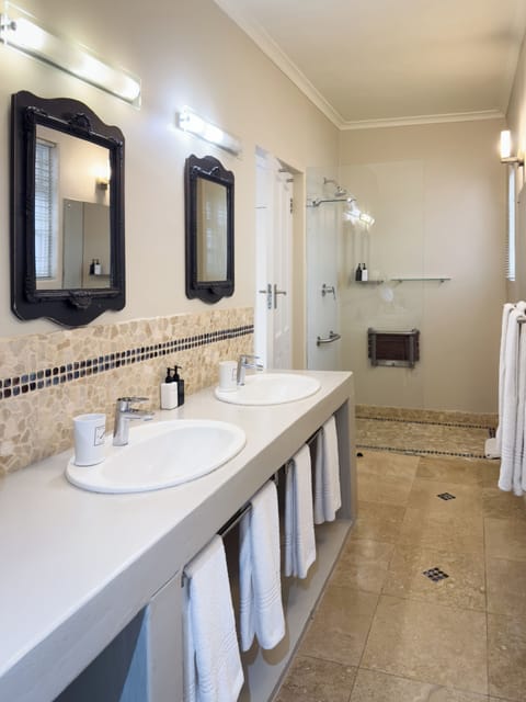 Luxury Double Room | Bathroom | Designer toiletries, hair dryer, bathrobes, towels