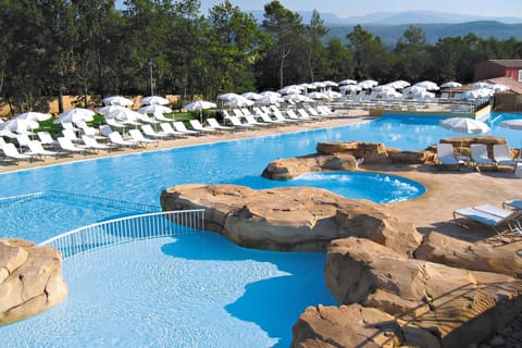 Holiday Home Swimming Pool