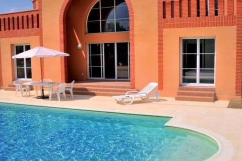 Holiday Home Swimming Pool